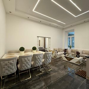 Appartement met Drie Slaapkamers